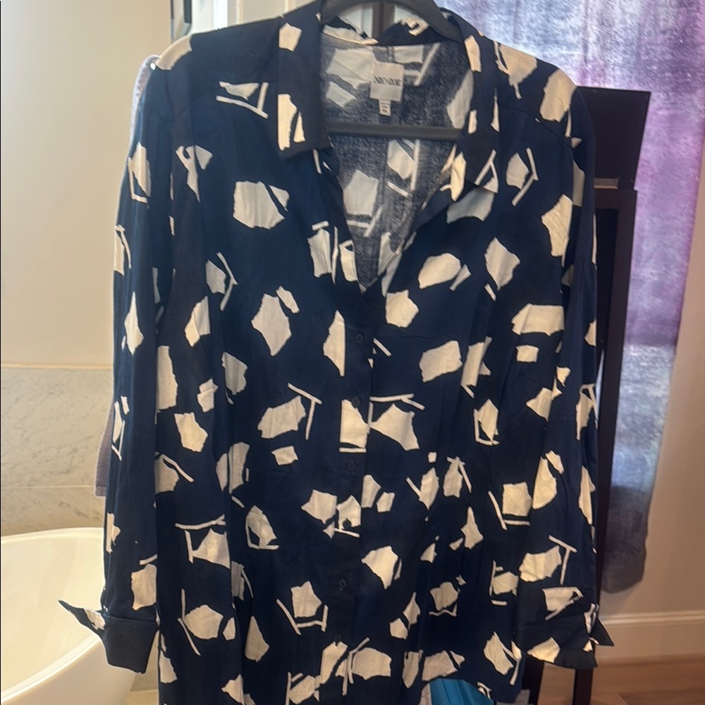 Navy and White Patterned Button-Up Shirt